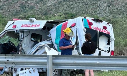 Muere bebé de un mes en trágico accidente en la Saltillo-Torreón; cuatro lesionados