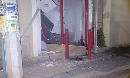Delincuentes intentan reventar un cajero automático con un explosivo en Tulancingo