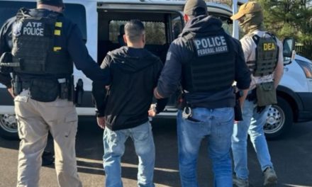 Política antiinmigrante de Trump genera despidos masivos y amenaza la economía de EE.UU.