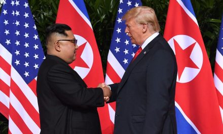 Trump reitera intención de reunirse con Kim Jong-un pese a distanciamiento de Pionyang