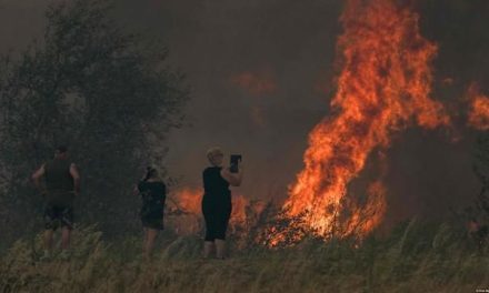 Devastador incendio arrasa más de 16 mil hectáreas en Francia; es uno de los más grandes de su historia