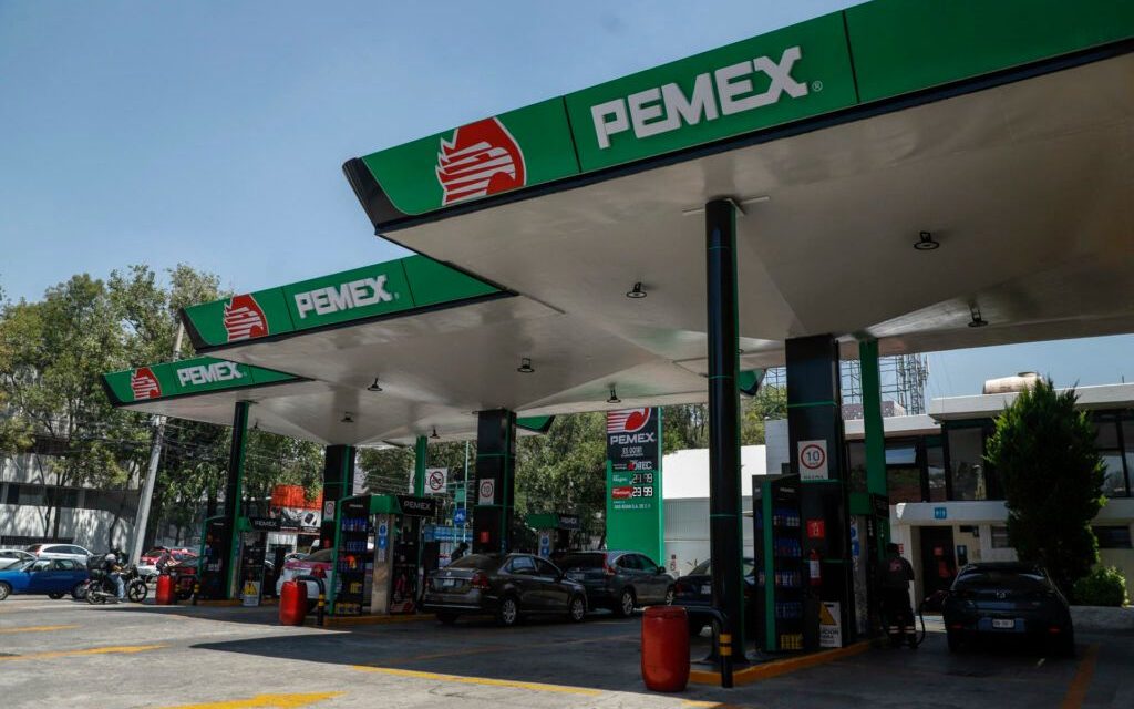Gasolineros denuncian sobrerregulación, multas excesivas y extorsión por parte de autoridades