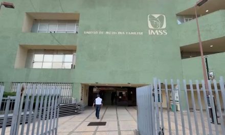 Muere excomandante de Policía Ministerial al interior de la clínica 73 del IMSS