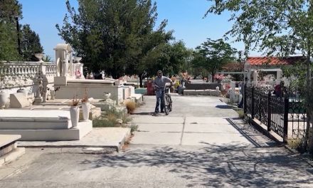 Nuevo reglamento de panteones en Saltillo no prohíbe grupos musicales ni es recaudatorio
