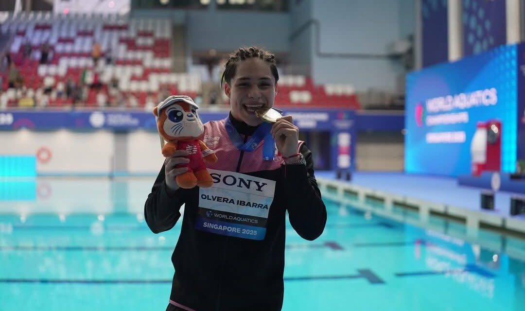Osmar Olvera hace historia y conquista el oro en el Mundial de Clavados de Singapur