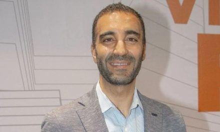 Interpol emite Ficha Roja contra exsubsecretario Simón Levy por fraude y daño a la propiedad