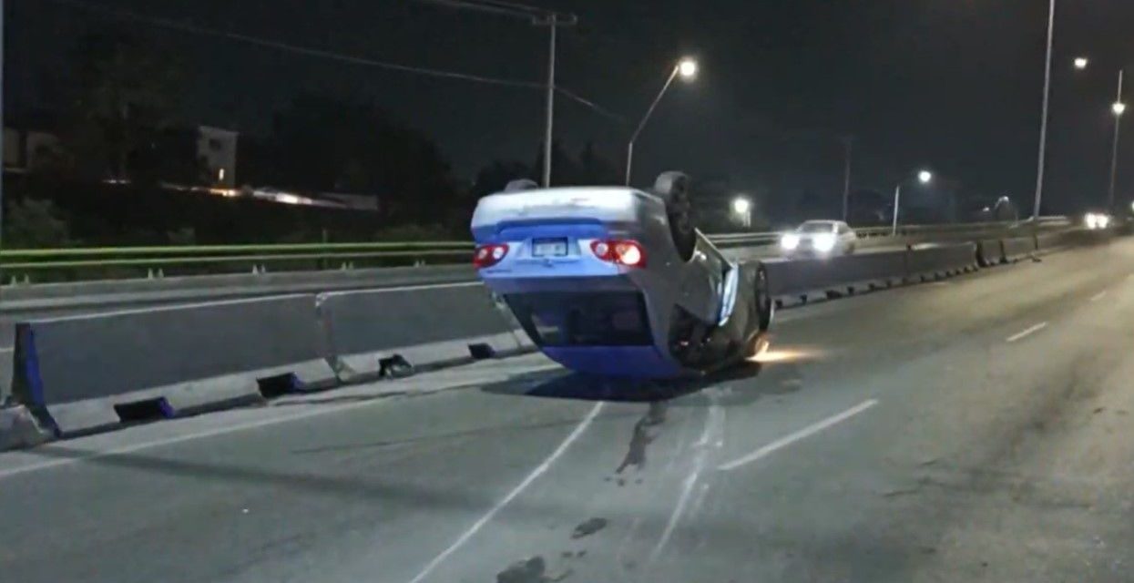 Saltillo: Velocidad lo condujo a volcar, resultó ileso y quedó detenido