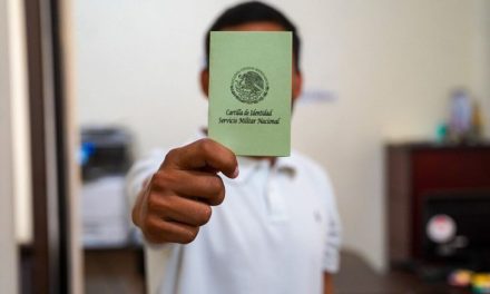 Invitan a jóvenes a tramitar su cartilla militar