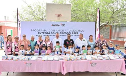 DIF municipal entrega cinco mil paquetes de útiles escolares