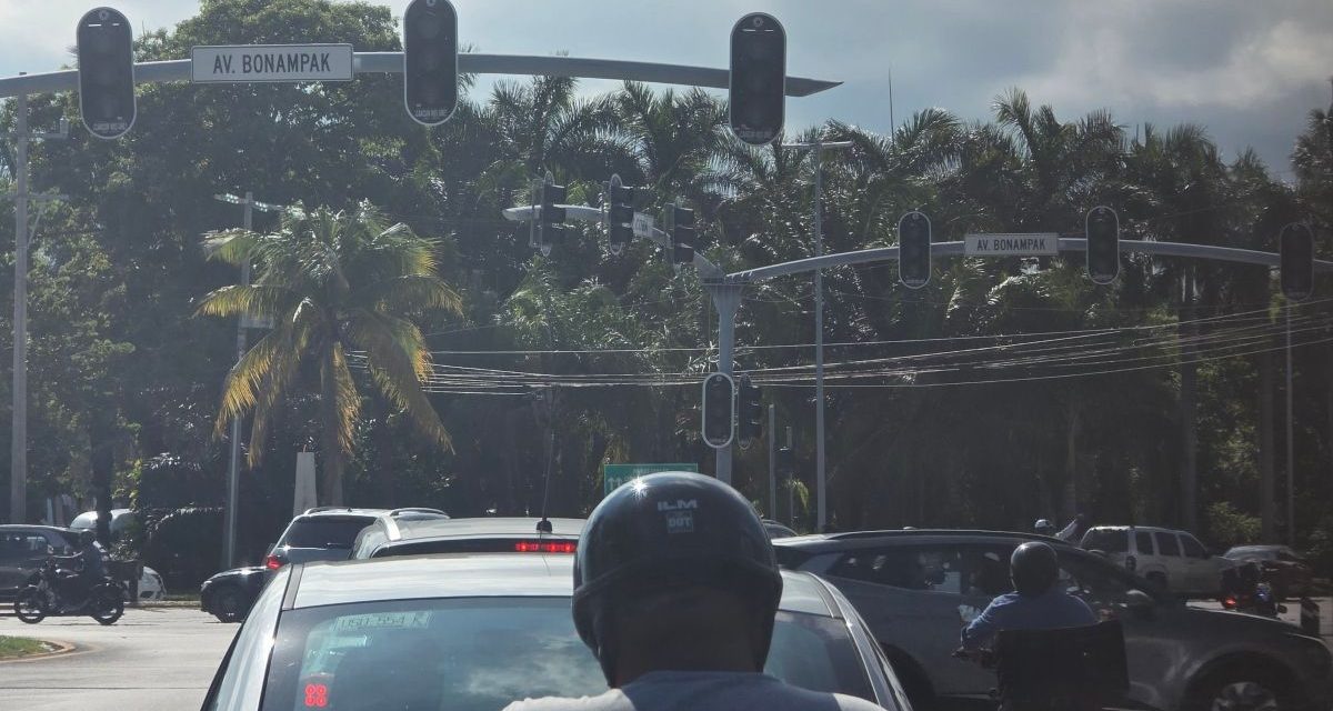Falla en línea de transmisión deja a Campeche, Yucatán y Quintana Roo sin luz