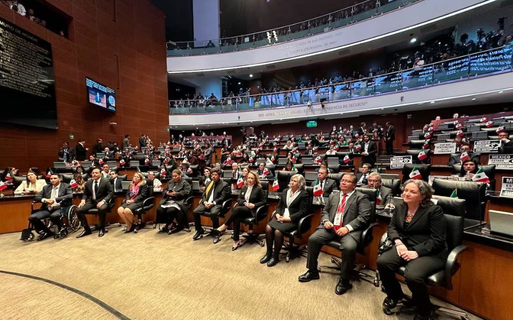 Toman protesta nuevos integrantes del Poder Judicial de la Federación