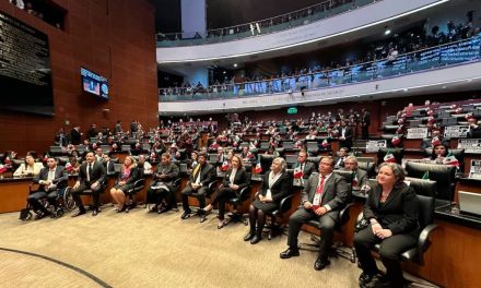 Toman protesta nuevos integrantes del Poder Judicial de la Federación