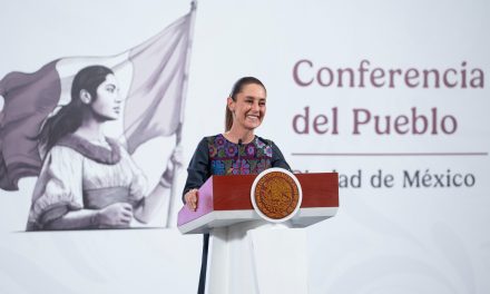 Gobierno de México anuncia medidas para reducir consumo de bebidas azucaradas
