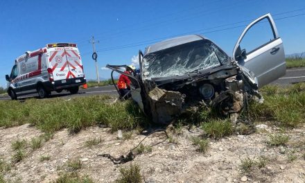 Fatal accidente en carretera Monclova deja una mujer muerta y dos lesionados