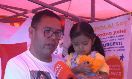 Agradece el apoyo el padre de la pequeña Johana para su operación