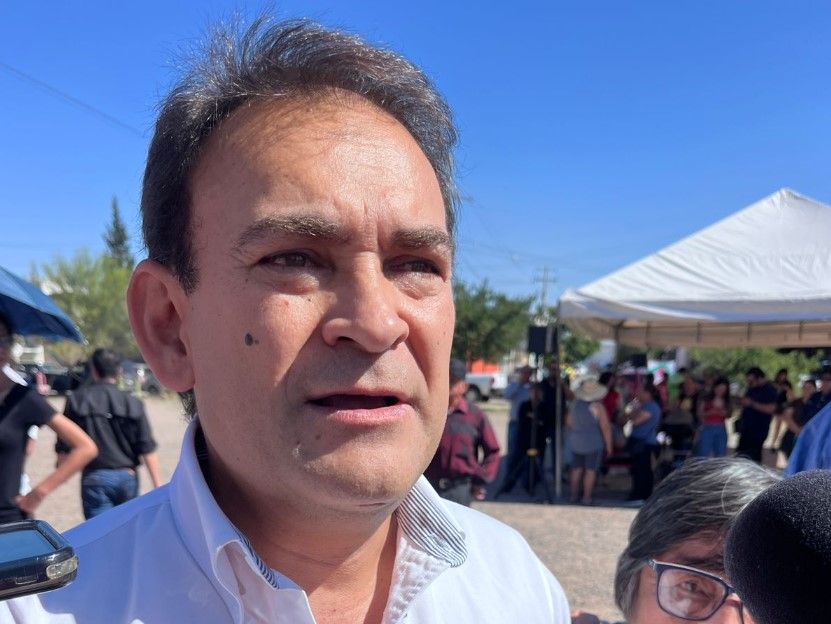 Álvaro Moreira aprueba el programa ‘Aquí Vamos’ implementado por Javier Díaz