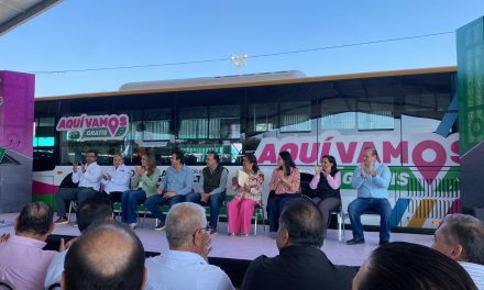 Manolo Jiménez da el banderazo de salida del programa ‘Aquí Vamos Gratis’