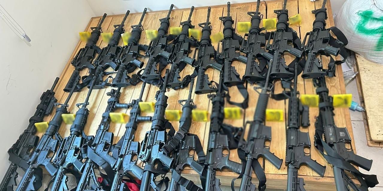 Aseguran enorme arsenal en Culiacán