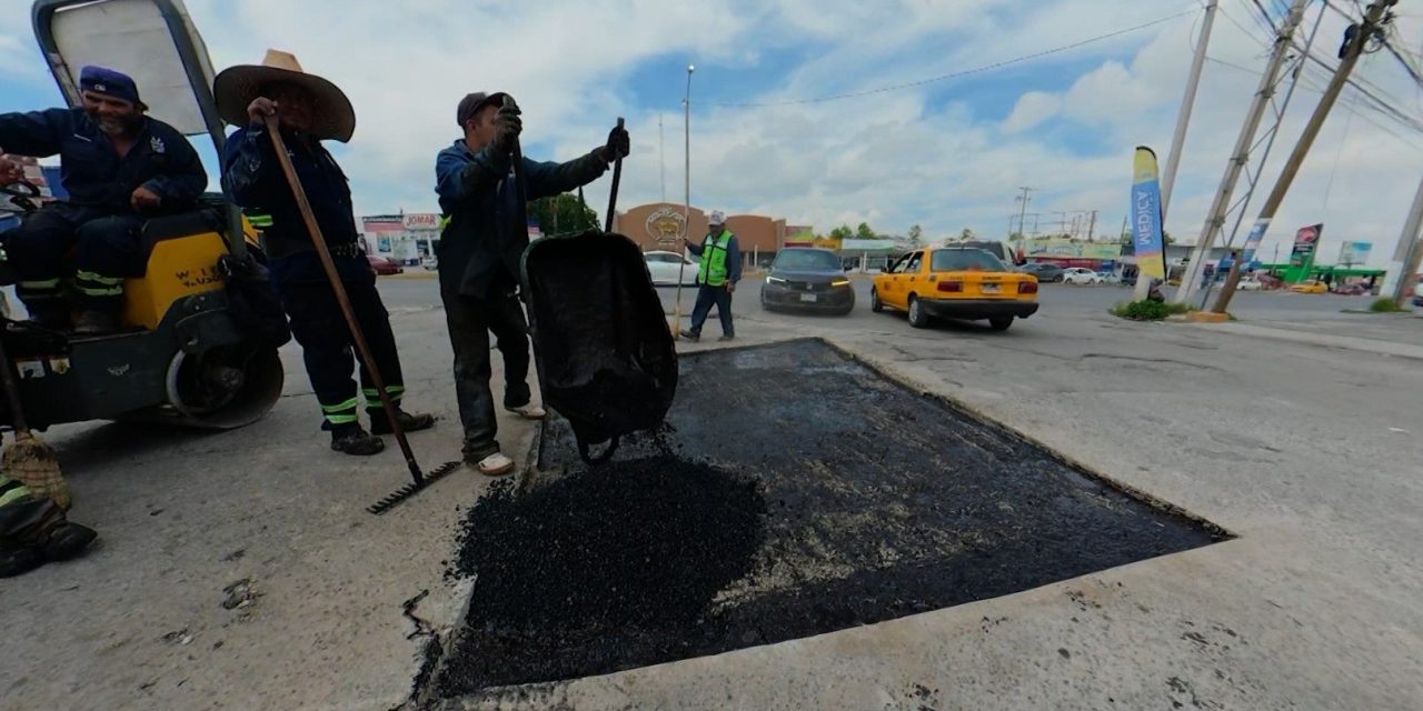 Bachea ‘Aquí Andamos’ boulevard  Antonio Cárdenas