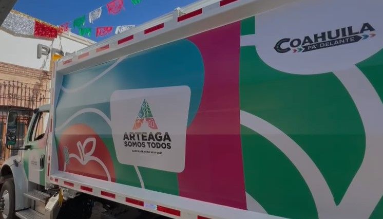 Presentan nuevo camión recolector de basura en Arteaga