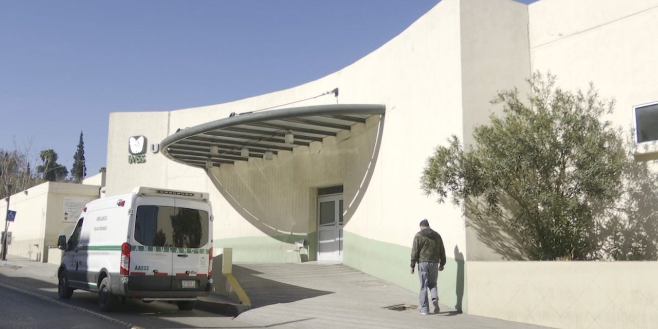 Fallece mujer en el estacionamiento de la clínica Uno del IMSS