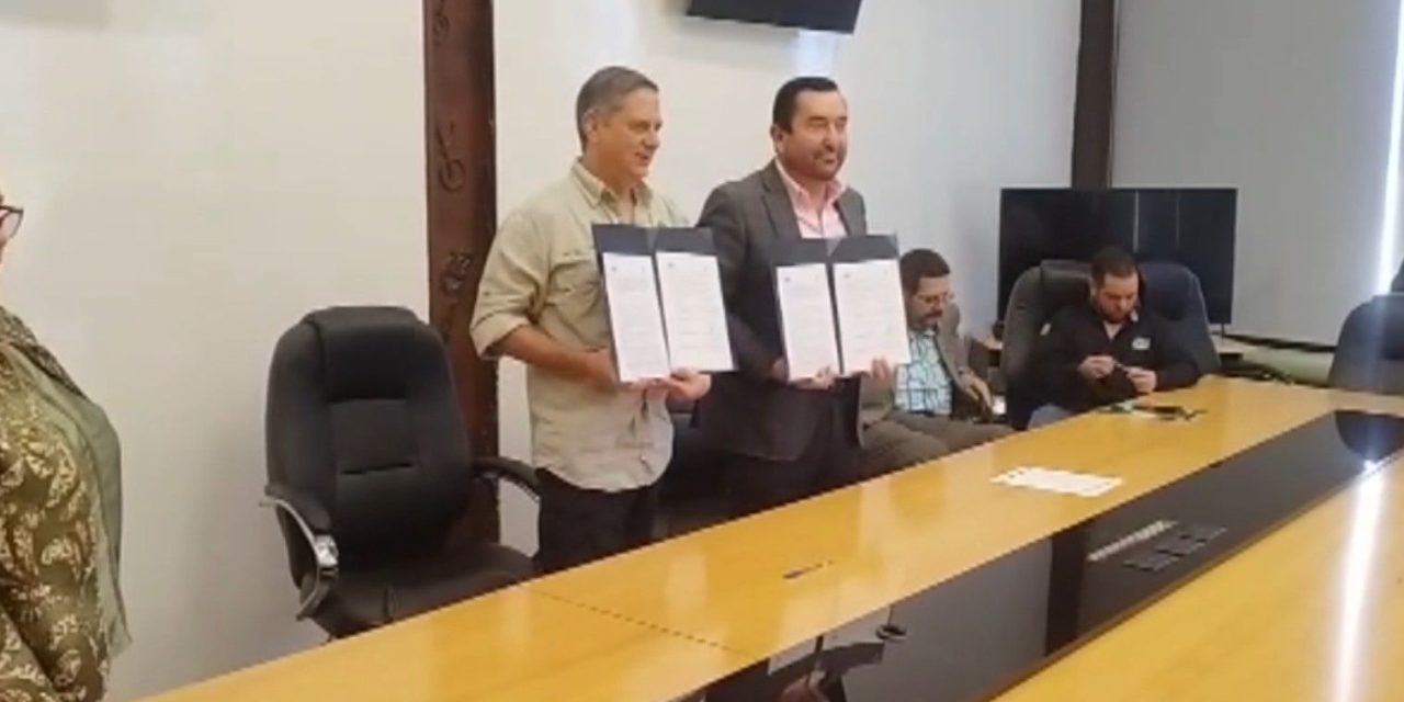 Firman convenio de colaboración UTC y el Museo del Desierto