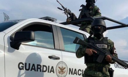 Hombres armados despojan de vehículo a Guardia Nacional en Sinaloa