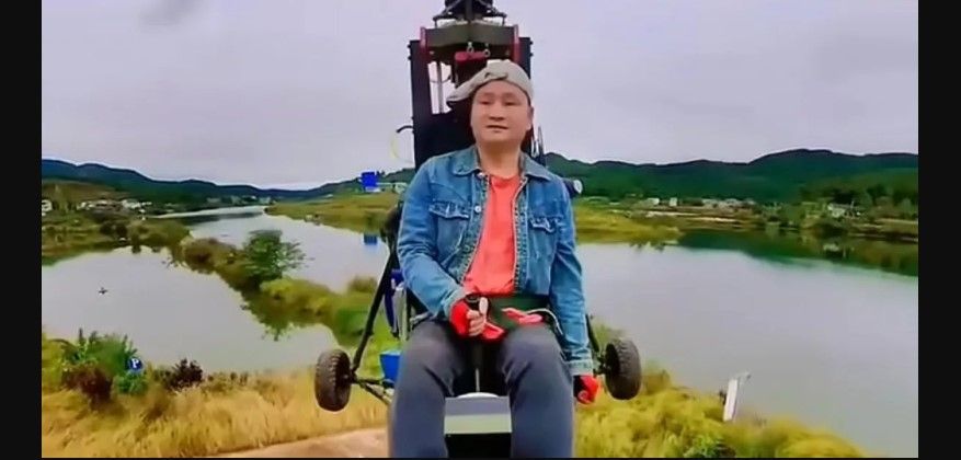 Influencer chino fallece durante transmisión en vivo al pilotar un helicóptero