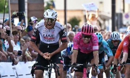 ¡Imparable! Isaac del Toro gana el Trofeo Matteotti y suma su cuarta victoria en Clásicas Italianas