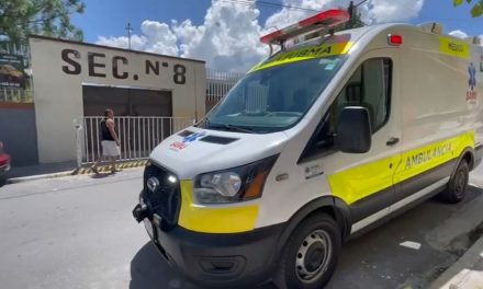 Saltillo: Hasta tres años de prisión podrá enfrentar menor que atacó a maestro de secundaria