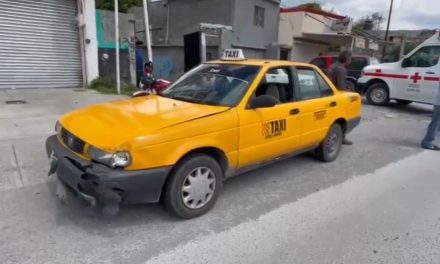 Motociclista resulta herido tras chocar en Saltillo