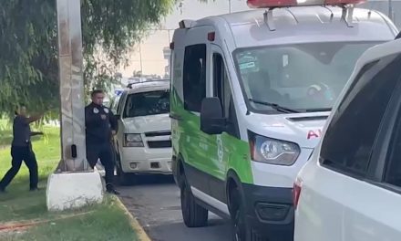 Muere joven a bordo de ambulancia cuando era trasladada a un hospital