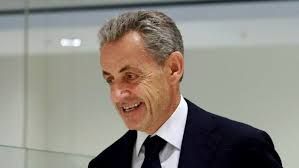 El expresidente de Francia, Nicolas Sarkozy, irá a prisión cinco años por conspiración criminal