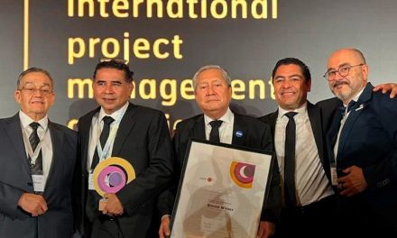 Pemex recibe reconocimiento internacional por la Refinería Olmeca