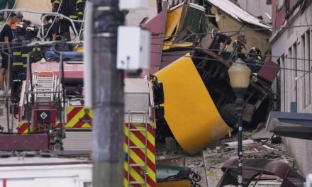 Accidente de tranvía en Lisboa, Portugal, deja al menos 15 muertos y 18 heridos