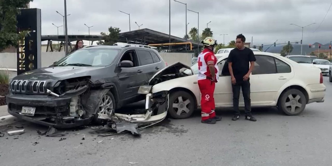 Se confía y provoca choque al norte de Saltillo
