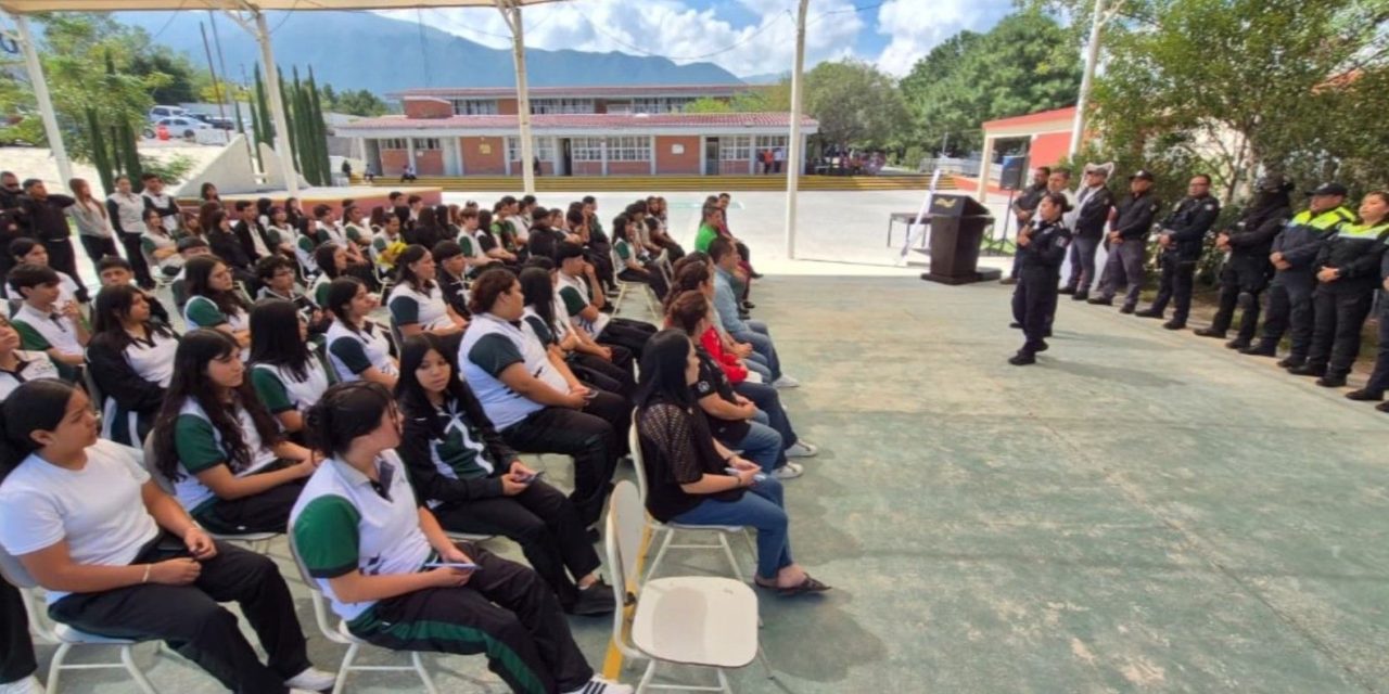 Se suman estudiantes del COBAC a Comités de Juventud de la Comisaría