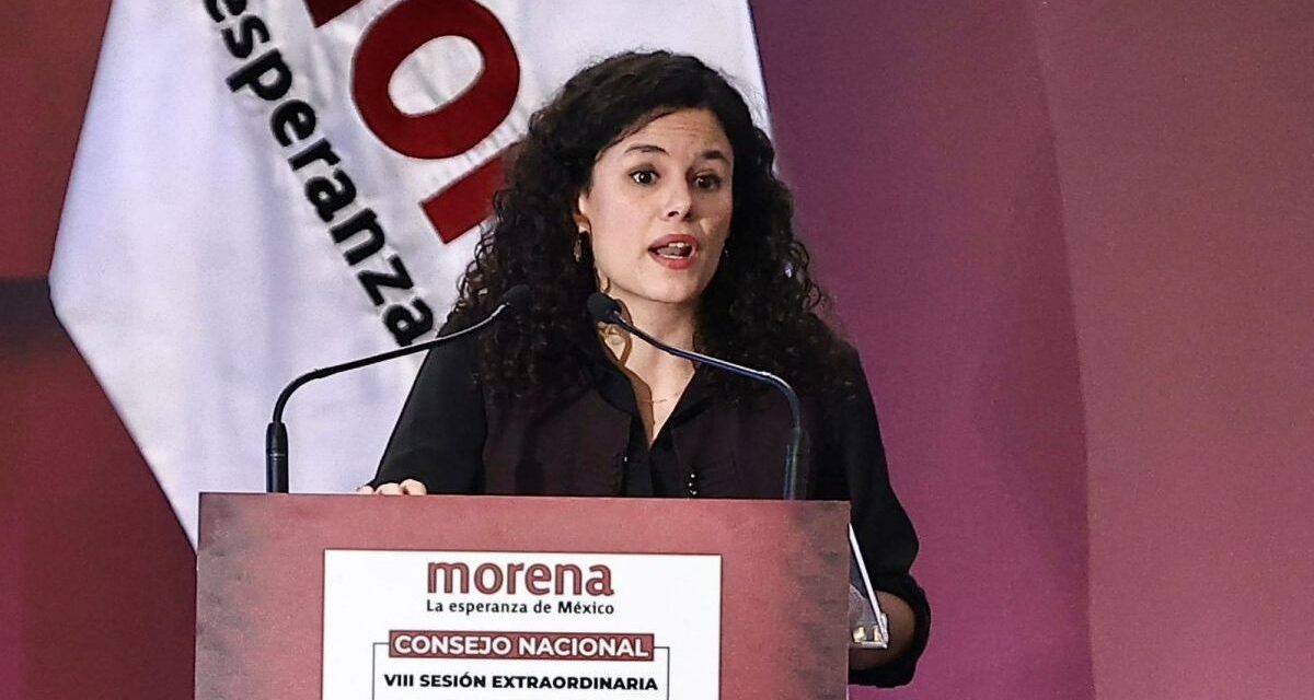 Luisa María Alcalde es cuestionada por polémicas de morenistas