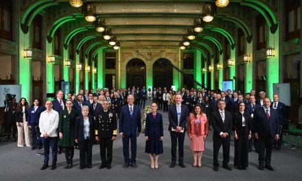 Presidenta presenta el Plan México a miembros del Foro Económico Mundial