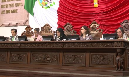 Presentan reforma para proteger a personal educativo frente a agresiones