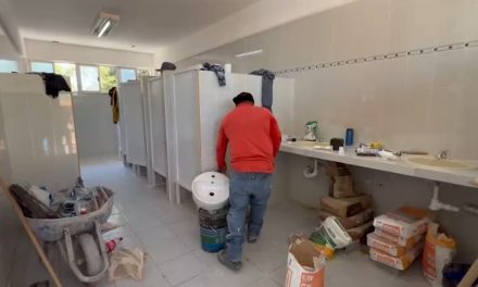 Aplican recursos del programa ‘La escuela es nuestra’ en el CETIS 48