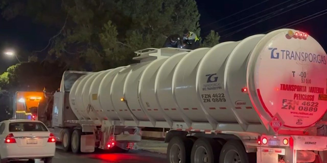 Decomisan pipa con 50 mil litros de combustible robado  en la Saltillo–Torreón
