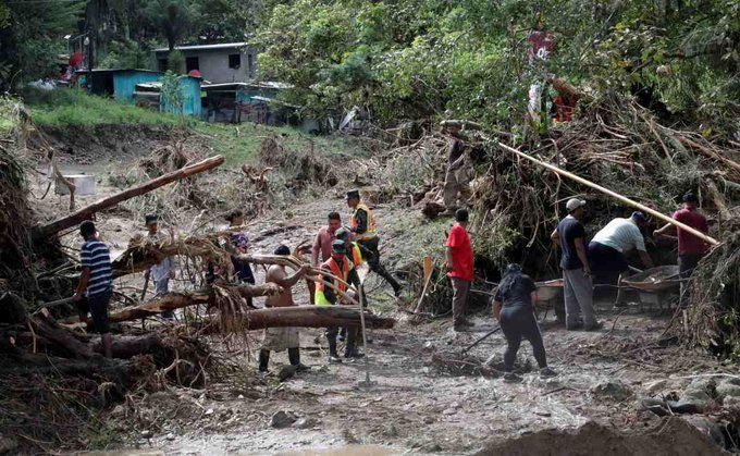 Sube a 79 muertos por las inundaciones en cuatro estados; Veracruz y Puebla, los más afectados