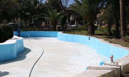 Intensifican trabajos de mantenimiento del lago de la Alameda