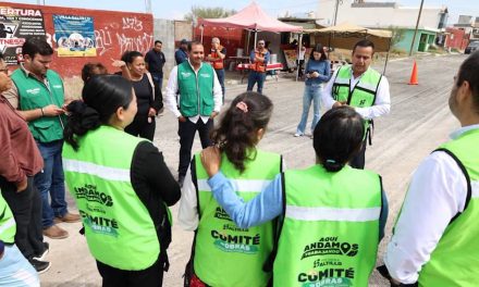 Lleva Javier Díaz pavimentación a diversas calles del oriente de Saltillo