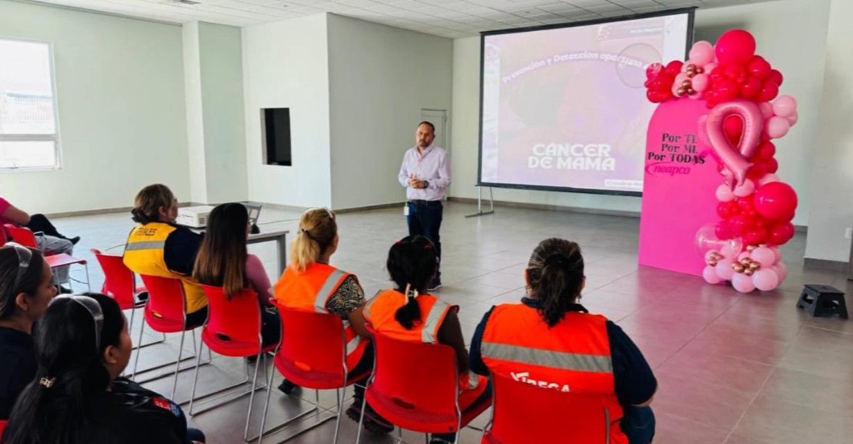 Llevan pláticas de prevención del cáncer de mama a empresas de Saltillo