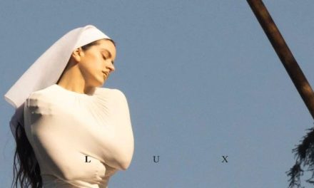 Rosalía enciende la CDMX con el lanzamiento de su nuevo álbum ‘LUX’