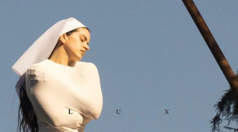 Rosalía enciende la CDMX con el lanzamiento de su nuevo álbum ‘LUX’