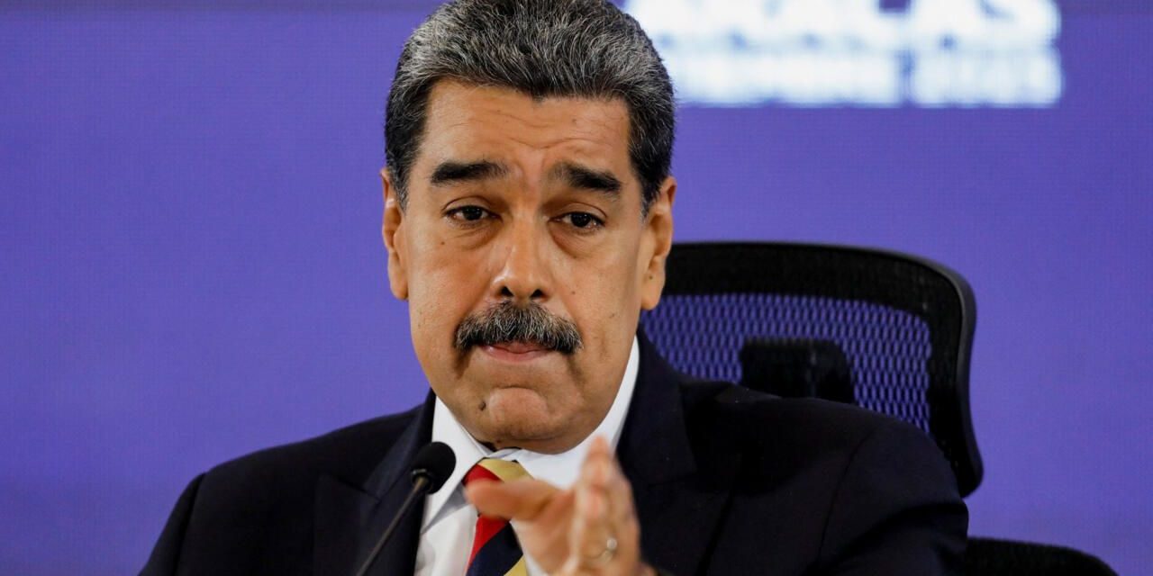 Maduro busca a los responsables del ‘ataque terrorista’ contra la embajada de EE.UU. en Venezuela