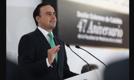 Manolo Jiménez destaca entre los gobernadores más honestos del país